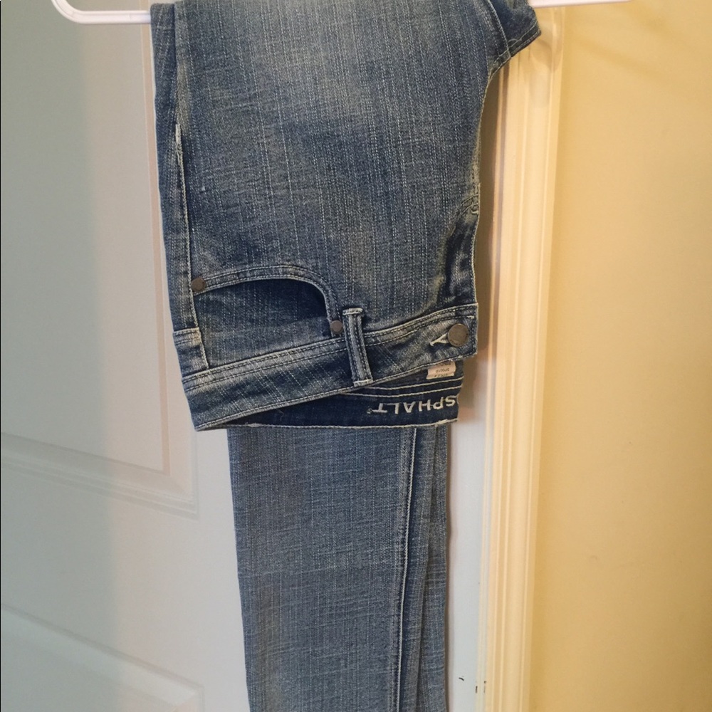 Blue Asphalt jeans